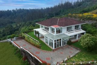 StayVista at The Lilly Ooty with Breakfast - Ooty - 8