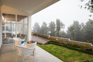 StayVista at The Lilly Ooty with Breakfast - Ooty - 7