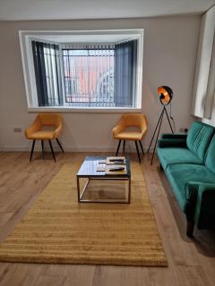Balco Sherwood Apartment - 2 Bedrooms, 5 beds - Sky tv and internet - Nottingham - 5