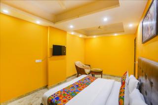 FabHotel Taj Home Stay - 6