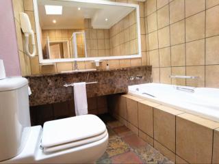 Orchids Lodge - Fourways - 9