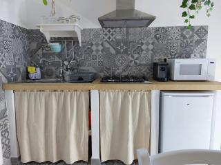 Alli Rotti Guest House - 1