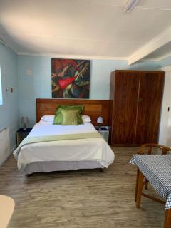 ArtKaroo Stay - Oudtshoorn - 1
