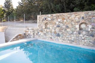 Chaihoutes stone House into Olive farm in Zia - Ágios Dimítrios - 3