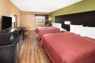 Days Inn by Wyndham Tupelo - 2