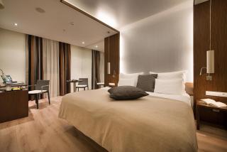 LOFT Hotel Bratislava - Bratislava - 9