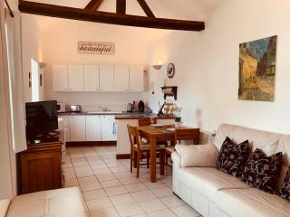 La Sellerie at No 17 - Le Dorat - 8