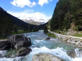 Cauterets: Appartement 2 Ch, 8 Pers, Wifi & Parking - FR-1-234-89 - 1