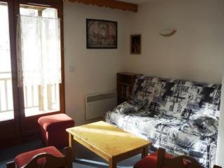 T3 lumineux 7 pers, 100m des pistes, parking couvert, casier à skis, proche commerces et loisirs. - FR-1-262-115 - 9