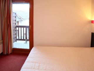 Chalet mitoyen avec piscine, sauna et hammam aux Orres 1800 - FR-1-322-108 - Les Orres - 4