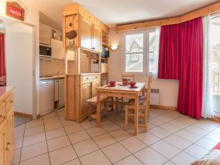 Appartement cosy avec balcon, parking privé et à 400m des télécabines – Centre-ville Briançon - FR-1-330C-19 - Briançon - 9