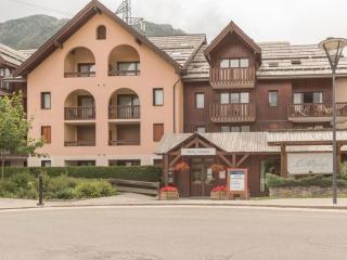 Charmant T2 avec grande terrasse, proche télécabines et commerces, parking inclus - FR-1-330F-43 - Serre Chevalier - 1
