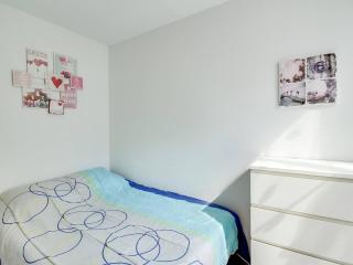 Appartement T2 avec coin nuit, face télécabine, 4 pers, plein centre, Cauterets - FR-1-401-7 - Cauterets - 8