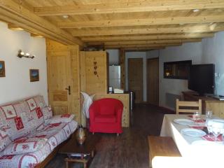Charmant 3 pièces rénové avec terrasse, 6 pers., Bourg Saint Maurice - FR-1-411-606 - Bourg-Saint-Maurice - 0