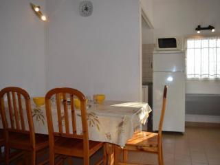 Maison cosy avec mezzanine, terrasse, piscine et parking – Saint-Cyprien - FR-1-225D-558 - Saint-Cyprien-Plage - 5