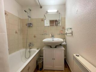 Studio 2 étoiles pour 4 pers. avec balcon à Briançon - FR-1-330C-62 - Briançon - 3