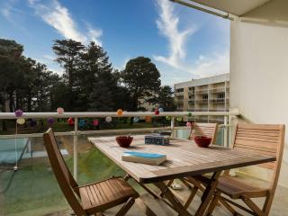 Carnac Plage: Grand 3P avec Loggia, Wifi, Parking, proche commerces et plage - FR-1-477-30 - Carnac - 0