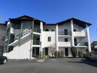 Studio Lilas à Cambo-Les-Bains : Terrasse, parking, proche thermes, Internet, animaux acceptés - FR-1-495-96 - Cambo-les-Bains - 0