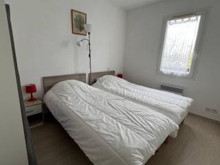 Joli T2 bis lumineux, calme avec terrasse, 1 chambre, accès internet à Cambo-les-Bains - FR-1-495-56 - Cambo-les-Bains - 3