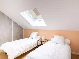 Appartement duplex 8 pers. centre ville Cauterets, parking, WIFI - FR-1-401-182 - 8