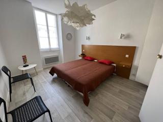 T2 lumineux en centre-ville à Cambo-les-Bains avec animaux tolérés - FR-1-495-79 - Cambo-les-Bains - 4