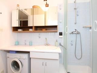 Studio fonctionnel avec loggia fermée à Balaruc-les-Bains, proche centre, parking collectif, tout équipé - FR-1-553-112 - Balaruc-les-Bains - 6