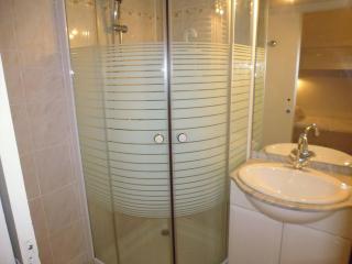 Studio 6 couchages au pied des pistes à Gourette - FR-1-400-94 - 2