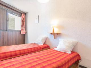 Appartement Montgenèvre: 6 pers, 2 ch + coin montagne, balcon, parking, prox commerces - FR-1-330D-56 - Monginevro - 5