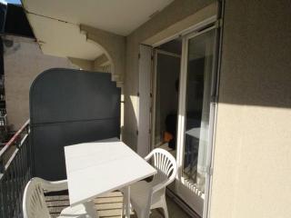 Appartement T3 Sud avec Balcon et Parking à Bagnères-de-Luchon - 4 pers. - FR-1-313-178 - Luchon - 2