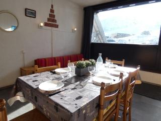 Studio cabine 6 pers. avec balcon exposition Sud, salon avec LCD et DVD, cuisine équipée, casier à ski - FR-1-457-196 - 7