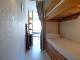 Studio 4 pers avec balcon, pied des pistes, parking gratuit, ascenseur - FR-1-602-1 - 5