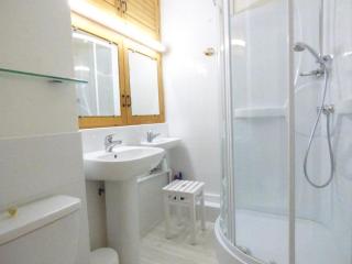 Studio 4 pers avec balcon, pied des pistes, parking gratuit, ascenseur - FR-1-602-1 - 5