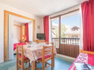 Appartement Montgenèvre - 2 chambres, balcon, lave-linge, TV - FR-1-330D-79 - Monginevro - 0