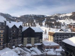 Superbe T3 skis aux pieds, centre station, 6 personnes - FR-1-330-524 - Risoul - 7