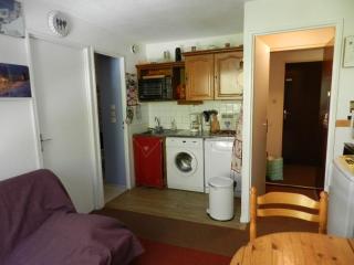 Studio cabine 4 pers. proche pistes, balcon, parking, animaux admis - FR-1-557A-32 - 0