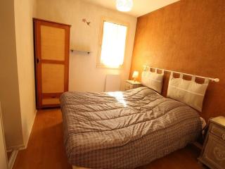 Appartement 2 pièces cabine avec balcon, parking, animaux admis, Wi-Fi - FR-1-313-195 - Luchon - 8