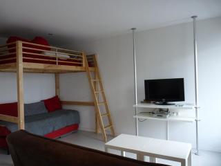 Studio au pied des pistes, 4 pers., kitchenette, casier à skis, parkings gratuits - FR-1-602-68 - Arette - 8