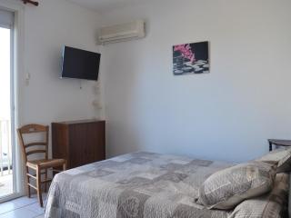 Studio climatisé avec balcon et parking, à deux pas de la plage - FR-1-225D-125 - Saint-Cyprien - 8