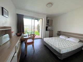Studio cosy avec terrasse, parking, Internet - 2 pers., proche thermes et centre - Animaux admis - FR-1-495-100 - Cambo-les-Bains - 9