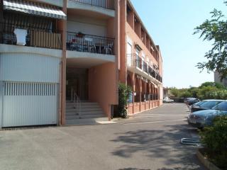 Studio lumineux proche du centre ville de Balaruc-les-Bains, à 10 min des Thermes, avec terrasse - FR-1-503-60 - Balaruc-les-Bains - 9