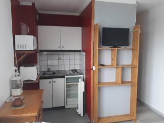 Studio 6 pers, proche pistes, parking, ascenseur, casier à skis, kitchenette équipée - FR-1-602-36 - Arette - 5