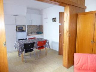 Studio pour 4 pers., pied des pistes à La Pierre St Martin, commerces à proximité, parking gratuit - FR-1-602-6 - 2