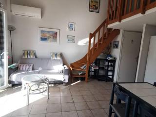 Villa rénovée, climatisée, piscine, parking privé, proche mer, pour 6 pers. - FR-1-607-107 - Cap d'Agde - 2