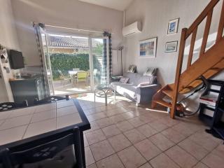 Villa rénovée, climatisée, piscine, parking privé, proche mer, pour 6 pers. - FR-1-607-107 - Cap d'Agde - 4