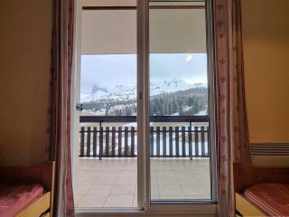 Appartement cosy proche des pistes avec parking et Wifi - FR-1-525-182 - 2