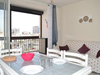 Appartement climatisé 3 pièces avec loggia, parking et parc collectif, à 400m de la plage - FR-1-225D-111 - Saint-Cyprien - 2