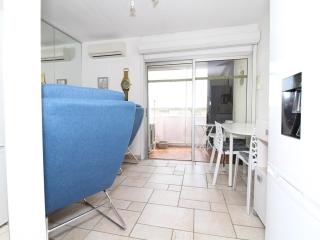 Appartement T1 confortable - climatisé, proche des thermes, avec loggia et équipements modernes - FR-1-553-10 - Balaruc-les-Bains - 6