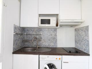 Studio rénové avec goût, proche Thermes. Parking. Classé 2 étoiles - FR-1-553-110 - Balaruc-les-Bains - 4
