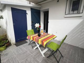 Charmant T1 bis avec terrasse et parking, à 1km des thermes, idéal pour 2 pers, Wi-Fi, Cambo-les-Bains - FR-1-495-90 - Cambo-les-Bains - 6