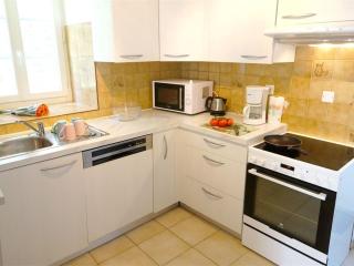 Maison Charmante 6 Pers, 3 Ch, Terrasse, Jardin, Proche Marché et Télécabine à Luchon - FR-1-313-158 - Luchon - 4